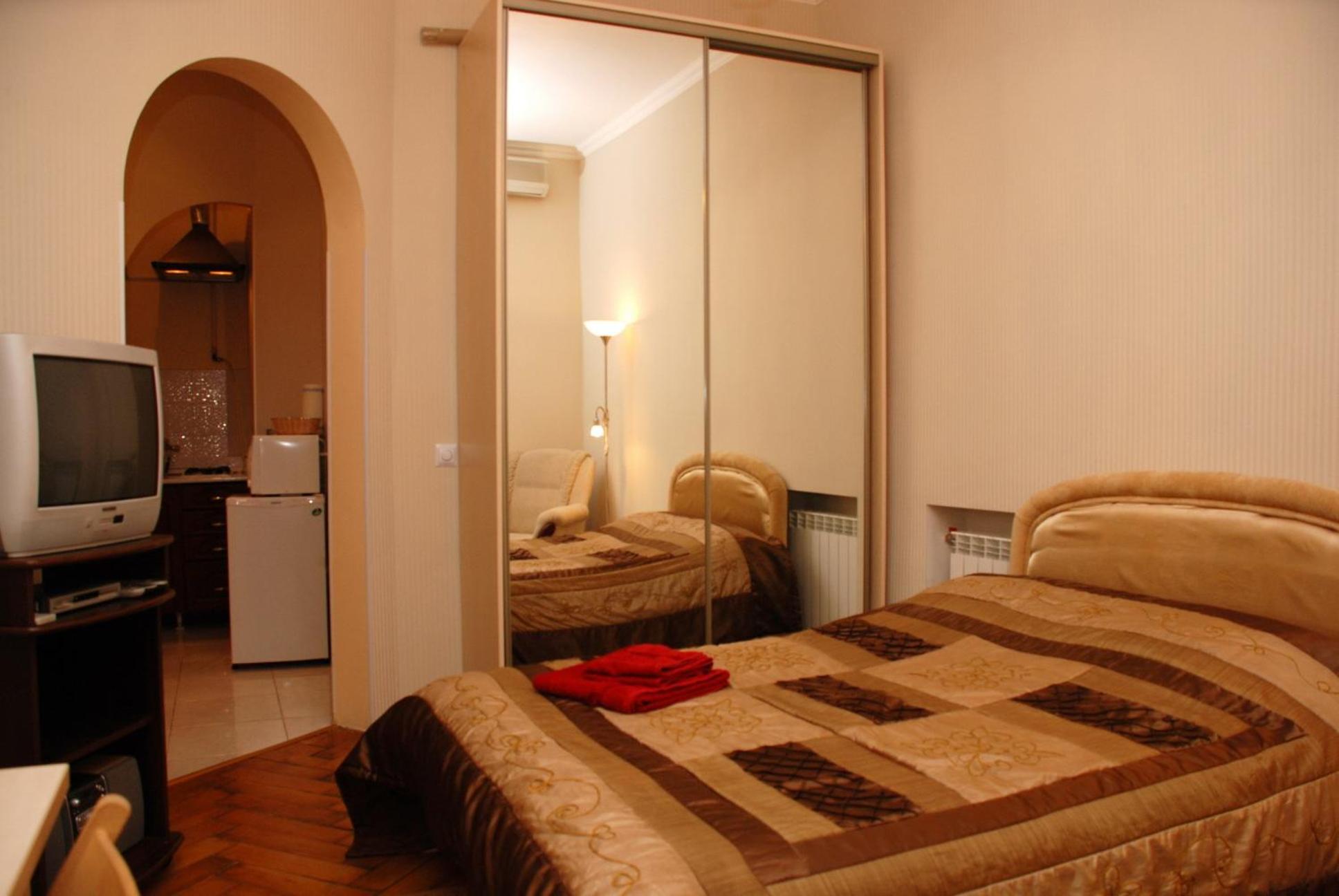 Alex Apartments Near Kreshatik St Київ Екстер'єр фото